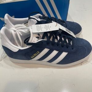 Adidas Gazelle navy, white, gold size 6